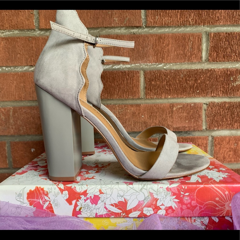 Thick Heeled Ankle Strap Sandals